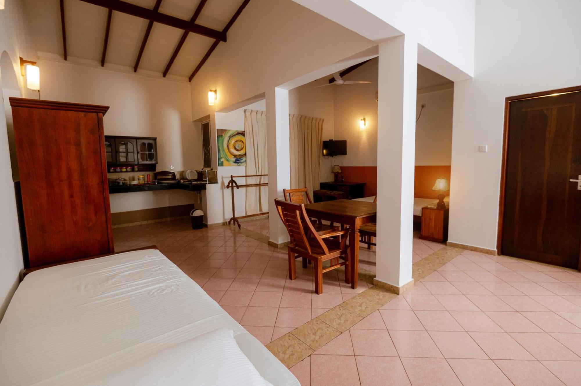 Prince Beach Hotel Bentota Zewnętrze zdjęcie
