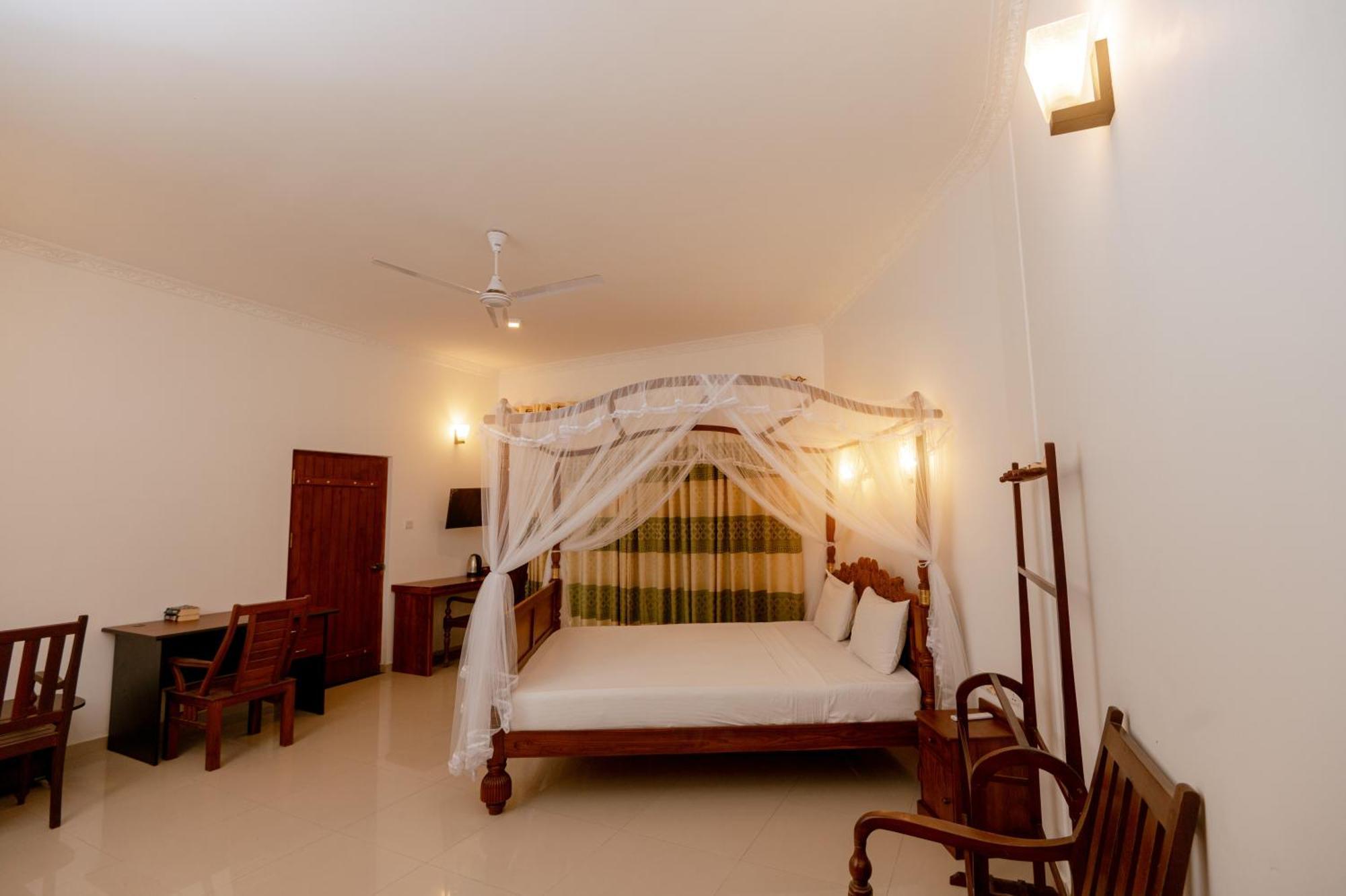 Prince Beach Hotel Bentota Zewnętrze zdjęcie