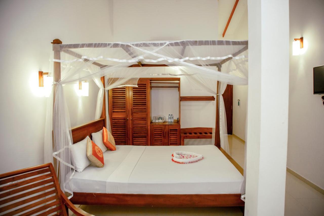 Prince Beach Hotel Bentota Zewnętrze zdjęcie