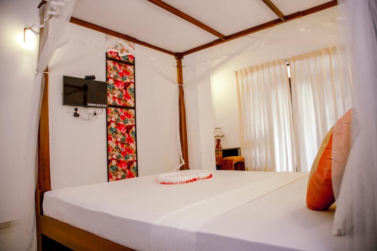 Prince Beach Hotel Bentota Zewnętrze zdjęcie